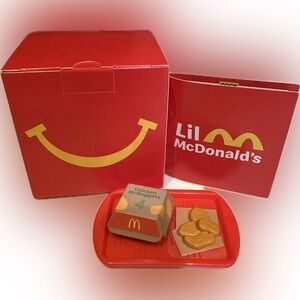 LIL MCDONALDS HAPPY MEAL CHICKEN NUGGETS ON A TRAY TOY TINY MINI DOLL DOLLHOUSE
